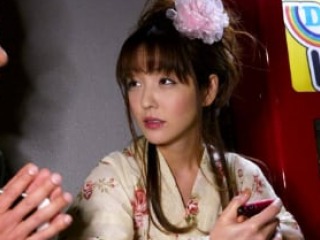 Giận chồng bỏ ra ngoài đường, cô vợ dễ dãi về nhà trai lạ để “tâm sự”