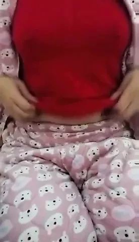 Những cô gái trẻ ham muốn tình dục