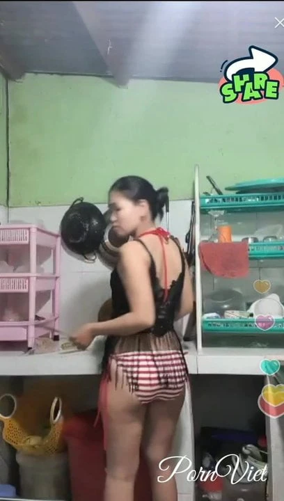 Bigo Live : Gai viet nhay show hang